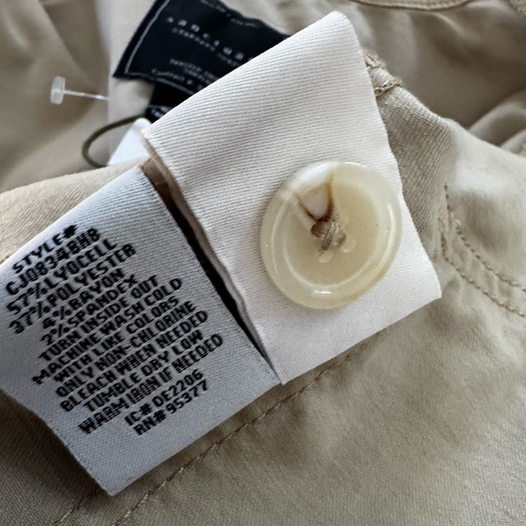 Utility Jacket in Tan Jacket Size Medium - Picture 8 of 8